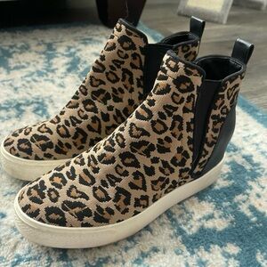 Steve Madden Platform Wedge Booties